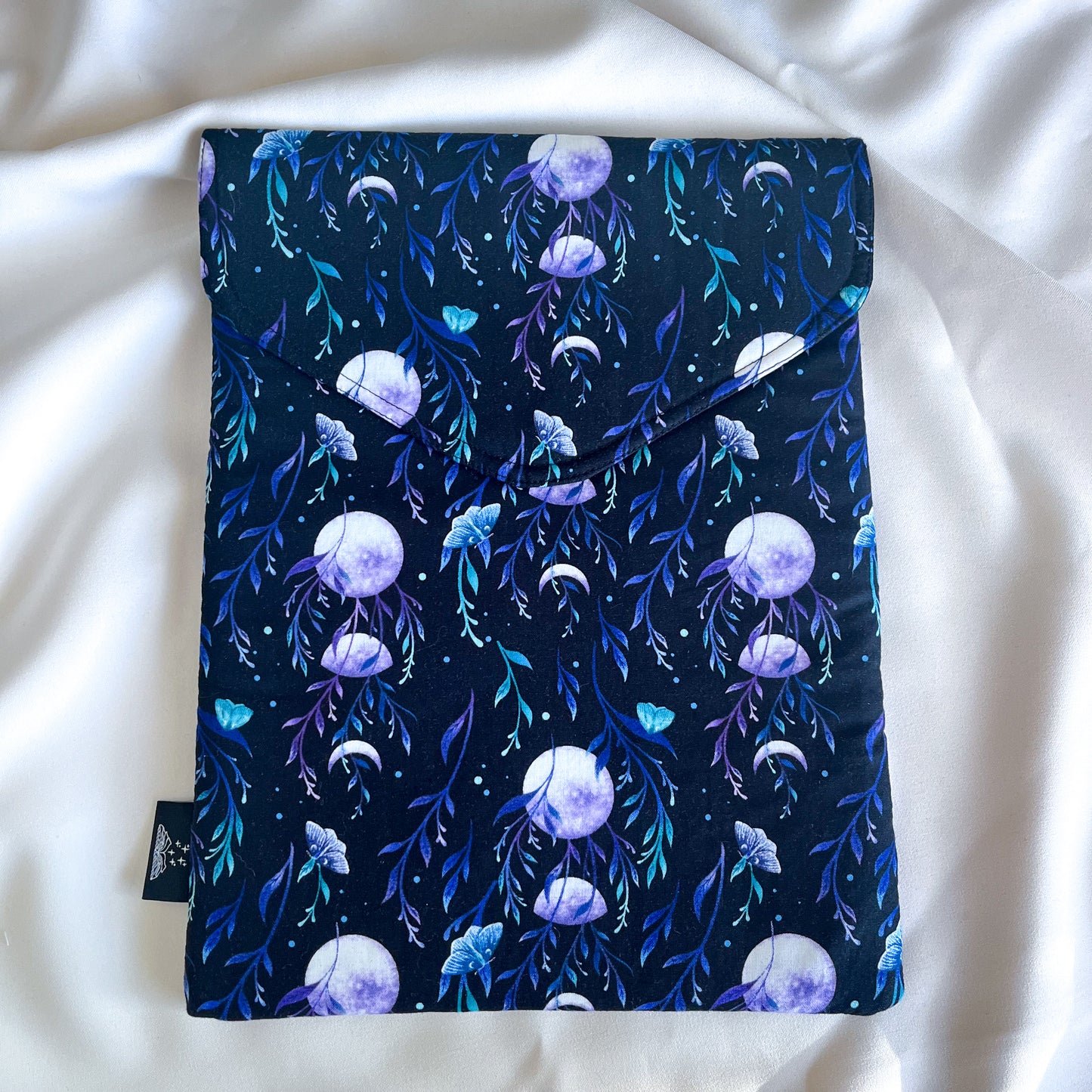 Moon and the Moth - Sleeve