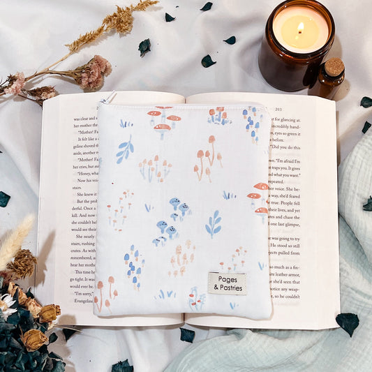 Kindle Pouch - Spring Mushrooms